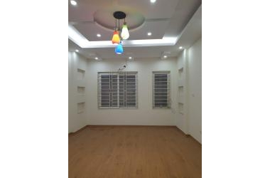 HIẾM - HÓT NHÀ LÊ TRỌNG TẤN 38M2 20M Ô TÔ GIÁ 3.05 TỶ