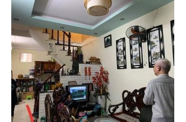 Bán Nhà Xã Đàn, Đống Đa 40m, 5 Tầng, 2 Mặt Thoáng, Ở Luôn, Chỉ 3.6 Tỷ. 0971813682.