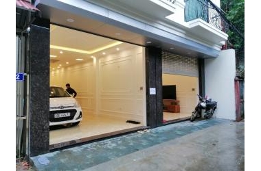 Bán nhà đẹp Bồ Đề- Long Biên!!! 51m2 x 5 tầng hướng Đông Bắc, ô tô vào nhà