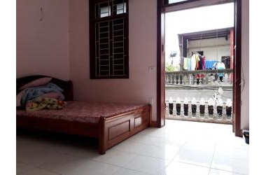 Bán nhà 4T ngõ 147 Triều Khúc-Thanh Xuân,sổ đỏ chính chủ,đầy đủ nội thất còn rất mới