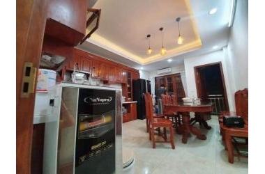 BÁN GẤP NHÀ ĐẠI LA, HAI BÀ TRƯNG 40M2X5T, 4.8 TỶ.LH 0912366632.