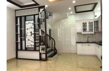 BÁN GẤP NHÀ NGUYỄN ĐỨC CẢNH, HOÀNG MAI, 40M2X5T, 2.8 TỶ.LH 0976767455