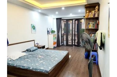 CHÍNH CHỦ CẦN BÁN NHÀ MỚI XÂY PHỐ HOÀNG VĂN THÁI- 45M2 X 6TẦNG-THANG MÁY-FULL NỘI THẤT-GARA OTO- GIÁ 7.5 TỶ-0982316101