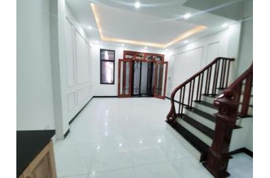 Nhà mới đẹp, Gần oto đỗ, Gần phố, Ngõ thông rộng