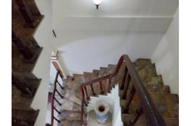 ( CỰC HiẾM ) BÁN NHÀ CÓ 1_0_2,ĐÊ LA THÀNH_ ĐỐNG ĐA, 46M2 X 3T, RẺ NHƯ CHO. GIÁ 2.9 TỶ.