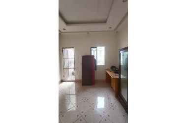 Bán nhà Xã Đàn, Đống Đa, 46m2, 3T, cách phố 60m, sân cổng riêng, 2.9 tỷ