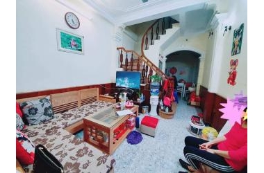 Gấp! Nhà văn Quán, 36m2, giá 2,65 tỷ_ LH 0967897269.