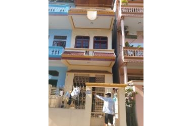 Bán nhà Phường Phúc Đồng, Quận Long Biên, 64 m2, 4 tầng ô tô đỗ cổng 3.950 tỷ.