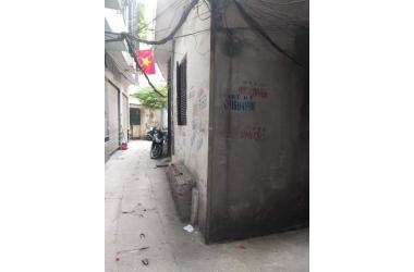 Bán Đất Lô Góc Phố Đội Cấn, Ba Đình 32m, MT 6m, 2 Mặt Thoáng, Gần Phố, Giá 2 Tỷ.