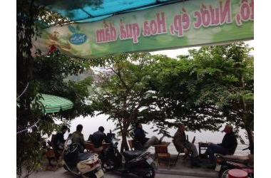 Mặt hồ khu Đống Đa  cực hiếm: 50m2 -KINH DOANH CAFE  NGAY- mặt ngõ sau lưng. GIÁ: 5.3 TỶ