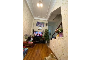 BÁN NHÀ MẶT PHỐ QUẬN HÀ ĐÔNG, KINH DOANH BẤT CHẤP, SỔ CHÍNH CHỦ CHUẨN PHÁP LÝ.