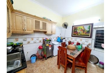 Bán gấp nhà Nguyễn Ngọc Nại,  MT 4m x 52m, 4,95 tỷ. LH 0967897269