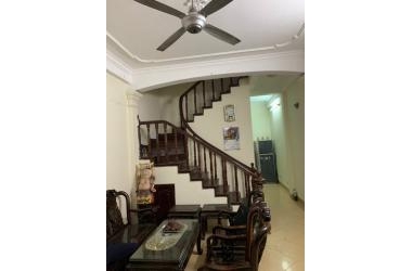 Nhà ngõ Hòa Bình 7 DT 52m2x 4T – mặt tiền 4.2m giá 3.65 tỷ HIẾM, NHÀ GẦN NGÕ Ô TÔ, Ở NGAY NỘI THẤT ĐẸP, CỰC RẺ GIÁ CHỈ 70 TRIỆU/M2 TRUNG TÂM QUẬN HAI BÀ TRƯNG