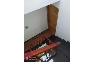 Bán Nhà Định Công Thượng 53m2, Lô Góc, Ô Tô Đỗ Cửa, 4,2 Tỷ