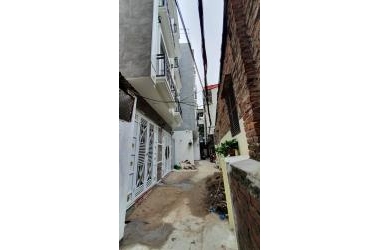 77 Lãng Yên - Hai Bà Trưng 32m2x 5T – mặt tiền 3.5m, giá 3.25 tỷ 77 Lãng Yên - Hai Bà Trưng 43m2x5T- mặt tiền 3.5m giá3.3 tỷ