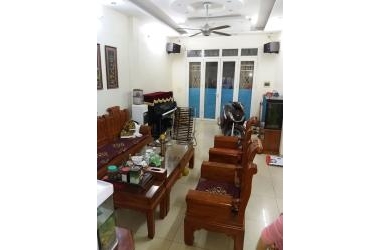 Mặt phố hot thái hà 48m 3 tầng gần 5 tỷ