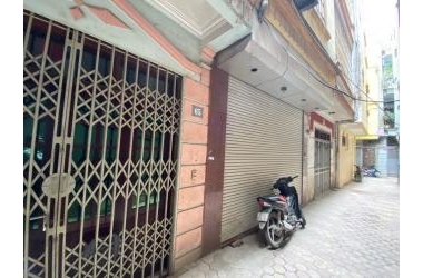 Bán nhà Định Công 4 Phòng Ngủ 36m2 Sổ riêng 2.45 tỷ 0903409888