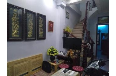Bán nhà Phố Nguyễn Chí Thanh Đống Đa-Lô góc-Gần phố-ô tô tránh vài bước chân-ba gác tránh