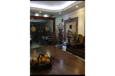 Bán gấp nhà Hoàng Văn Thái, 52m2, 6,3 tỷ, ô tô đỗ cửa, thoáng trước sau.