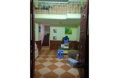 Chính chủ bán nhà ngõ SH Khương Đình, 30m2, 4 tầng, mặt tiền 3.8m. Liên hệ: Mr Sơn