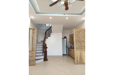 BÁN NHÀ 4T MỚI XÂY PHỐ CỔ LINH, KHU VIP QUÂN ĐỘI, GẦN AEON MALL, LIÊN HỆ: 0865.289.298