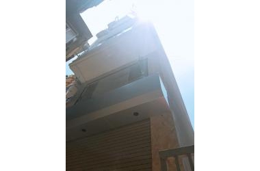 Bán chung cư mi ni Phô Đại La 62m2x 6T giá 5.9 tỷ