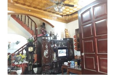 Hot! Bán nhà Hoàng Văn Thái, xe tăng vào nhà, 54m, 6,3 tỷ, thoáng trước sau.