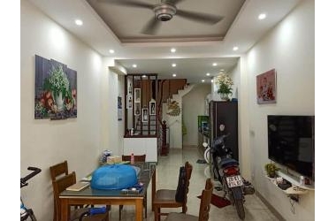 BÁN NHÀ VIỆT HƯNG, LONG BIÊN TUYỆT ĐẸP, GIÁ 2.x TỶ, LIÊN HỆ MR THẮNG 0865.289.298