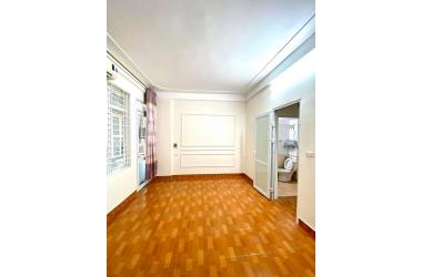 Sổ đỏ chính chủ Thanh Lân – Hoàng mai DT30m2x5T mặt tiền 5m giá chỉ 2.1 tỷ