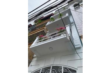 Chính chủ bán nhà đường Hoàng Mai – Q Hoàng mai Dt 45mx 4T mặt tiền 4m giá 3.75 tỷ