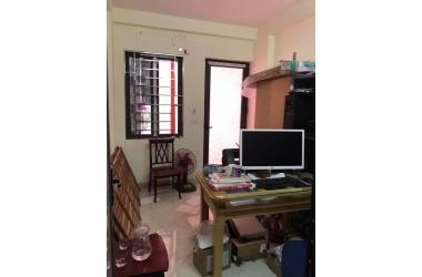 Chỉ với 3 tỷ có nhà Thanh Lân - Hoàng mai DT 40m2x5T mặt tiền 4m giá 3 tỷ