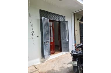 Bán Nhà Xuân La 40m Giá 3.5 Tỷ Mặt Tiền Rộng, Ô Tô Đỗ Cổng - 0946.689.629