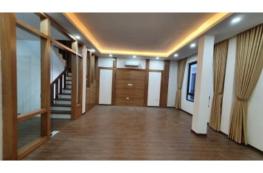 Bán Nhà Hoàng Văn Thái, Ô Tô Đỗ Cửa, 45m2, MT 5.5m, 5 Tầng, 5,9 Tỷ
