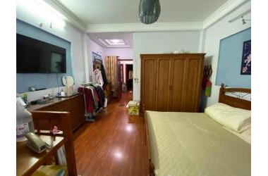 Bán gấp nhà Láng Hạ 62m2, 4 tầng, giá chào 8.199 tỷ