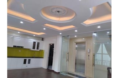 HOT!!! Chỉ 4.1 tỷ có ngay em nhà 6 tầng phố Đàm Quang Trung, Thang máy, Ô tô đỗ cửa, CỰC HIẾM!