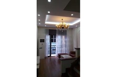 Duy nhất! Siêu phẩm  Hoàng Văn Thái, 50m2, 5,1 tỷ, gara oto, 2 thoáng.