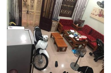Bán nhà phố Trương Định 10m ra đường oto-ngõ thông thoáng 36m*4T chỉ 2,6 tỷ
