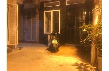 nhầ đẹp, trương đinh, nguyên an ninh,45m,4 tầng, 3,05 tỷ, ngõ rộng, sân để xe