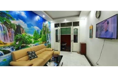 Bán nhà phố Nguyễn Ngọc Nại,Thanh Xuân 55m2 giá 4,2 tỷ ở luôn,ô tô đỗ cổng