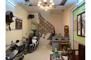 HẠ SỐC 300 TRIỆU, NHÀ XÃ ĐÀN, MẶT PHỐ 30M, 34m2 x 6T, CHỈ HƠN 3 TỶ. LH: 0966 908 099