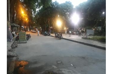 Nhà đẹp 6T Trần Quang Diệu, thang máy kinh doanh Văn phòng, Thông số chuẩn 42.5m, Giá 7.8 tỷ.