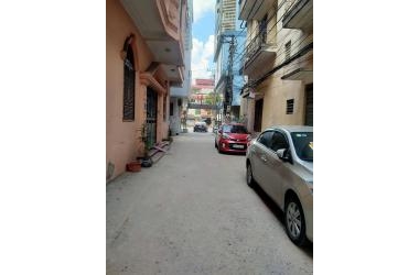 Siêu hiếm!  Nhà Phùng Hưng, 55m2, 3,7 tỷ, ô tô vào nhà, tặng nội thất.