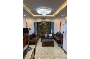 BÁN GẤP nhà đẹp Thái Hà, thang máy, gara ô tô GIÁ 10,6 TỶ. LH 0912991368