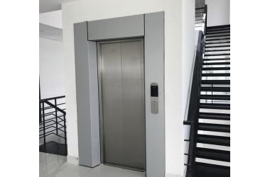 GARA ÔTÔ TRÁNH - VỈA HÈ RỘNG - KINH DOANH ĐỈNH
