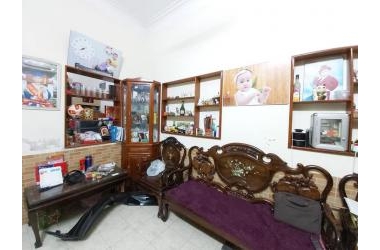 Duy nhất! Nhà Phùng Hưng, 54m2, 3.4  tỷ, ô tô 10m, gần đường.