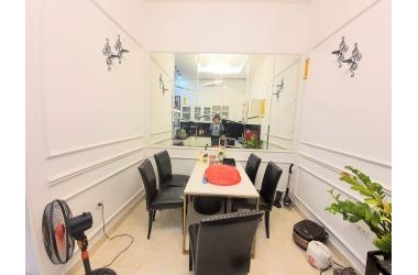 Nhà đẹp mới koog Tây Sơn 52m2 5 tầng giá chỉ 5.xx tỷ