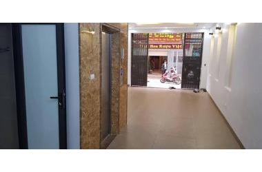 Hiếm gara 6 tầng thang máy Trung Kính 69m2