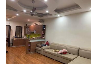 Bán nhà Đẹp Cổ Linh DT gần 40m2 Mặt tiền rộng lô góc gara oto giá chỉ 3,8 tỷ