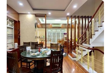CẦN TIỀN GẤP, NHÀ TÔN THẤT TÙNG  65.5m x 5T, Ô TÔ 20M, ĐỦ NỘI THẤT, CHỈ 4.7 TỶ.