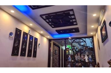 Hạ cực sàn 300tr! Nhà Nguyễn Lân, 61m2, 5.5 tỷ,Cách phố 1 nhà,  thoáng trước sau, 0967897269.